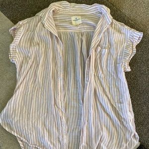 American Eagle flowy button up shirt